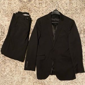 Mens Warehouse Wilke-Rodrigues Slim Fit Black Suit Jacket and Pants 38R 30x32